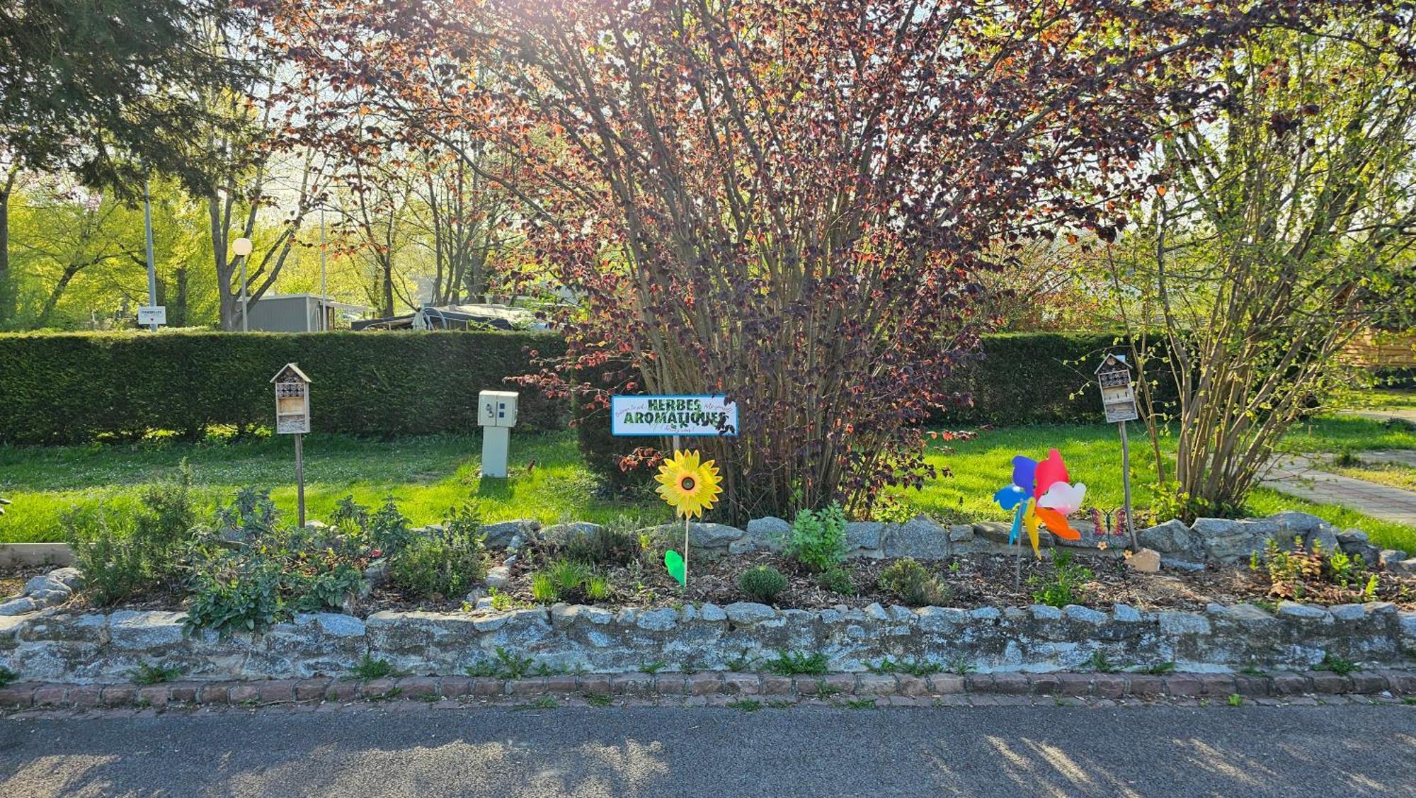 Camping De L'Ill Mulhouse Exterior photo
